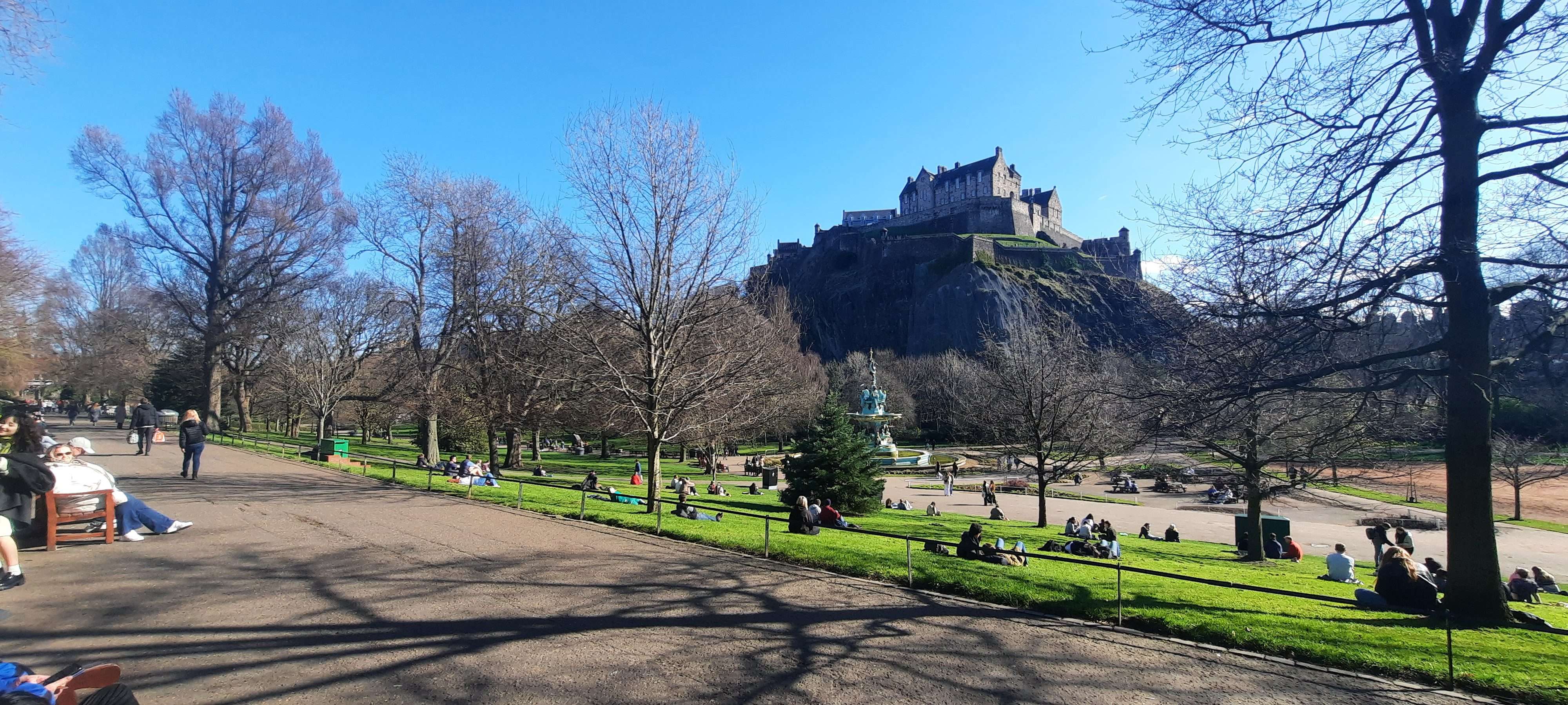 11 Fascinating Historical Sites in Edinburgh That Will Blow Your Mind!